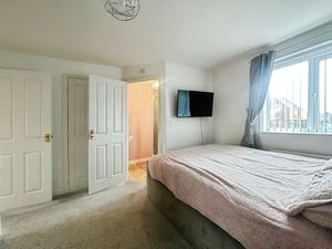 Photo 14- click for photo gallery